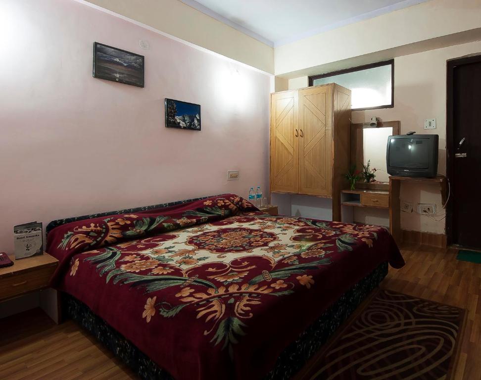 Hotel Anamika Найнітал Номер фото